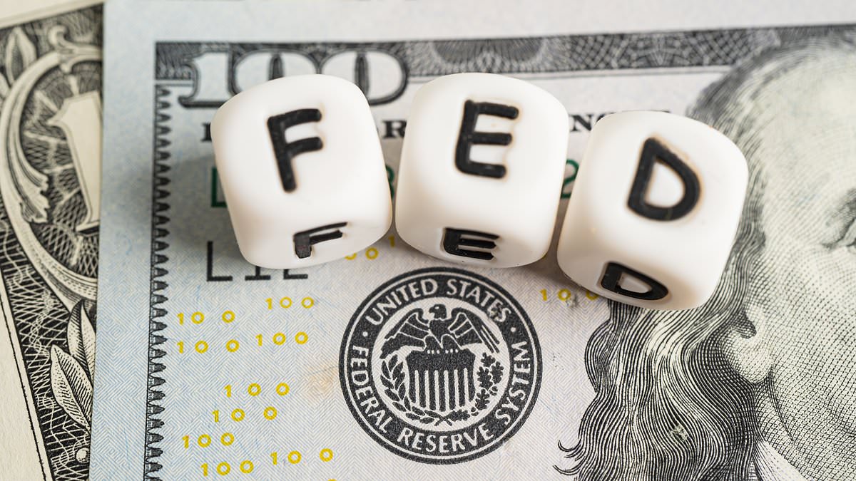 Analyst: Fed Poised to Cut While BoE Holds, Leaving UK with Higher Borrowing Costs