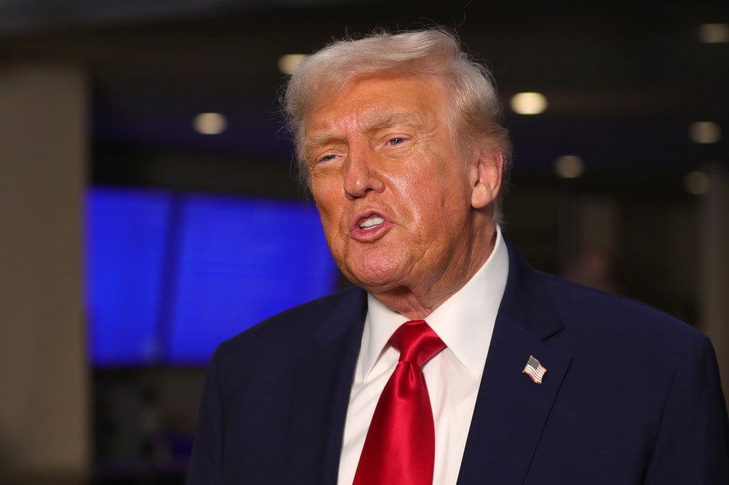 Kimmel on stage during return