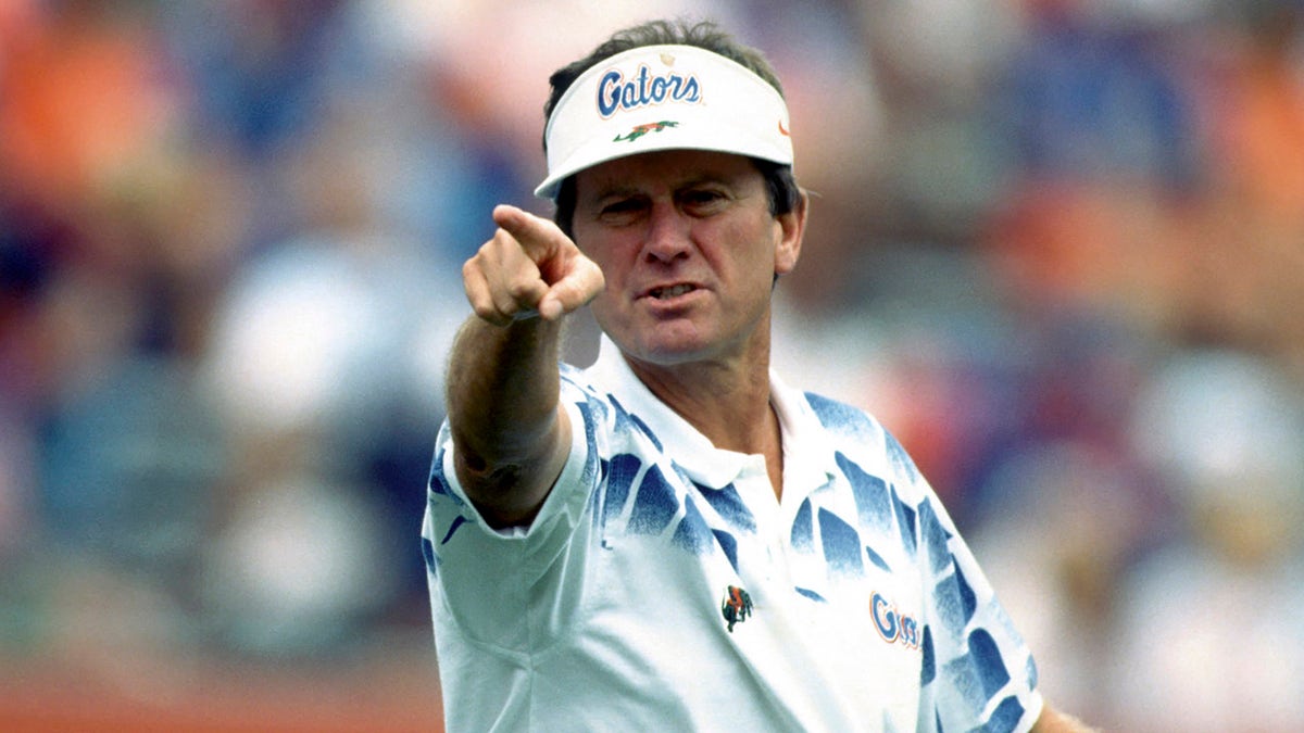 Steve Spurrier Criticizes Florida Player After Spitting Ejection in Loss to South Florida