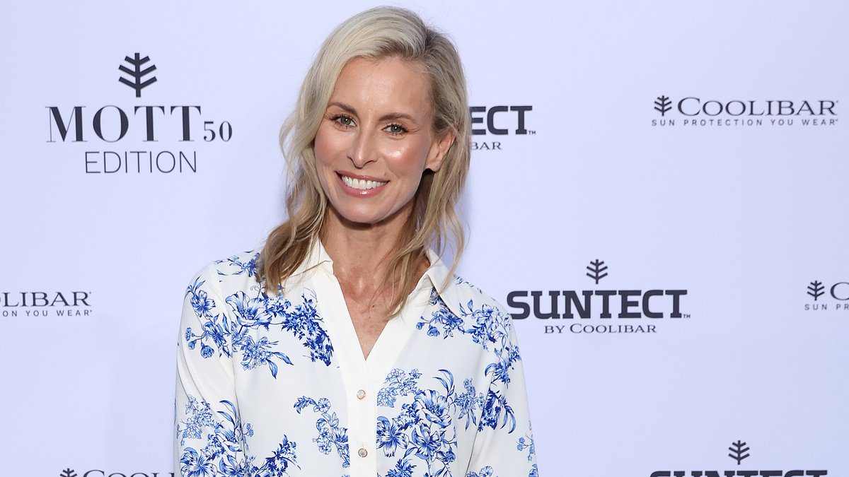 Niki Taylor Returns to Runway at 50, Announces Grandmother Status
