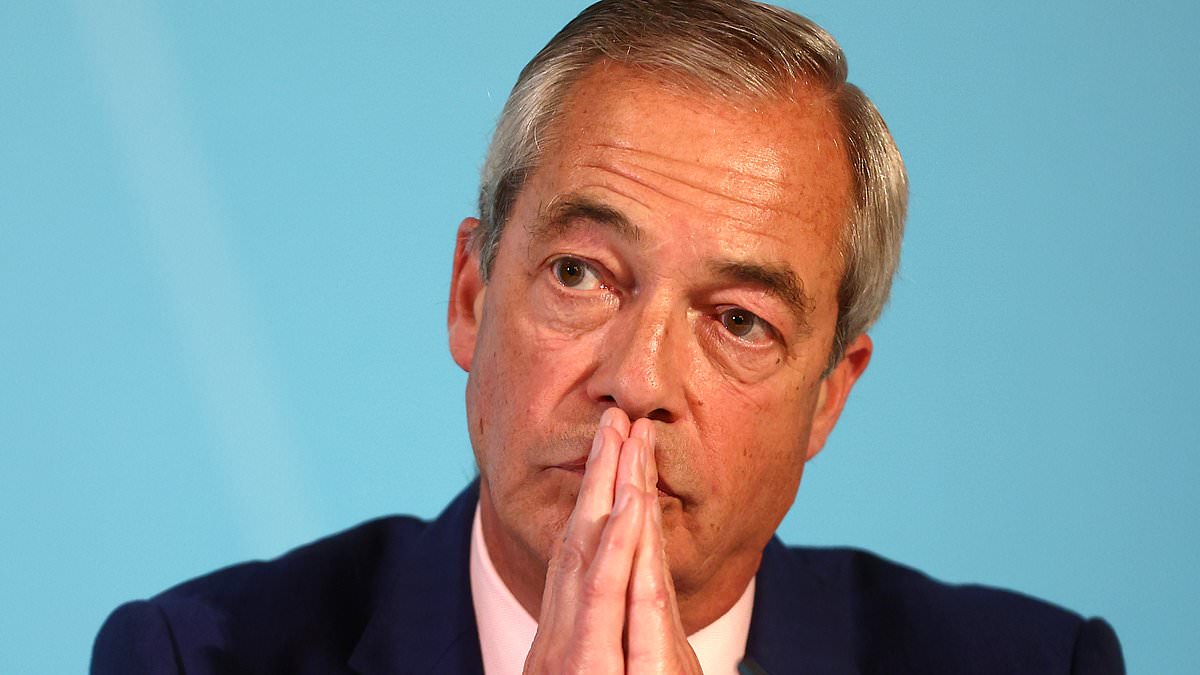 Farage pledges welfare cuts to curb cheap overseas labour under Reform plan