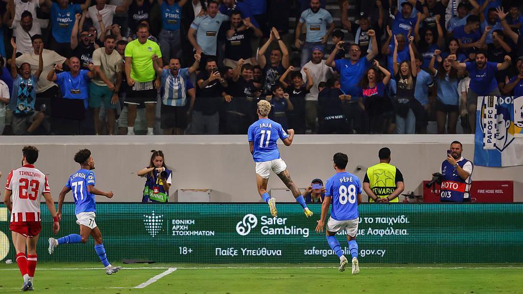 Carcedo and players celebrate