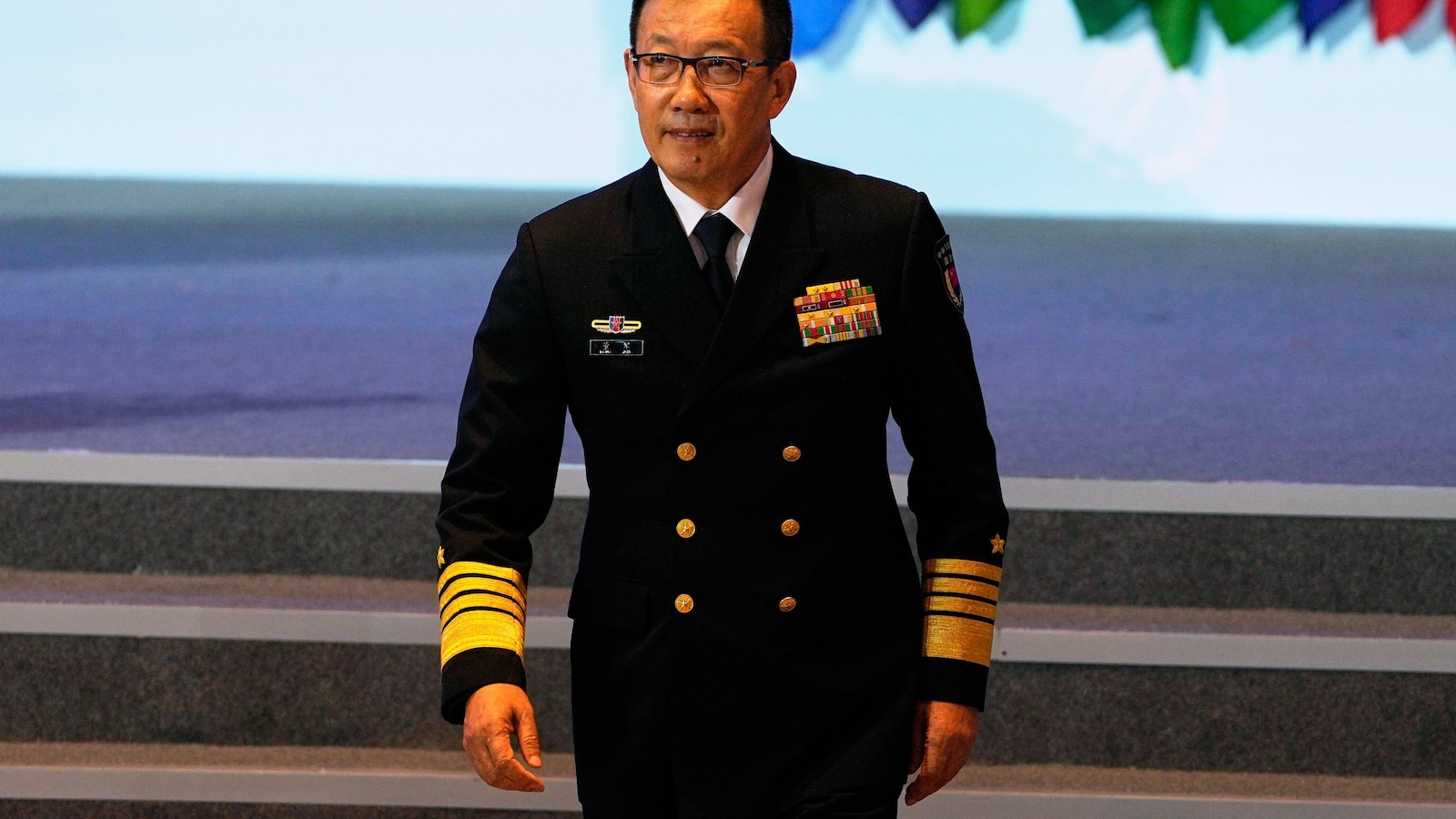 China's defense minister renews threats to Taiwan at Beijing security forum