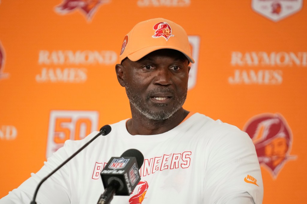 Todd Bowles on sideline