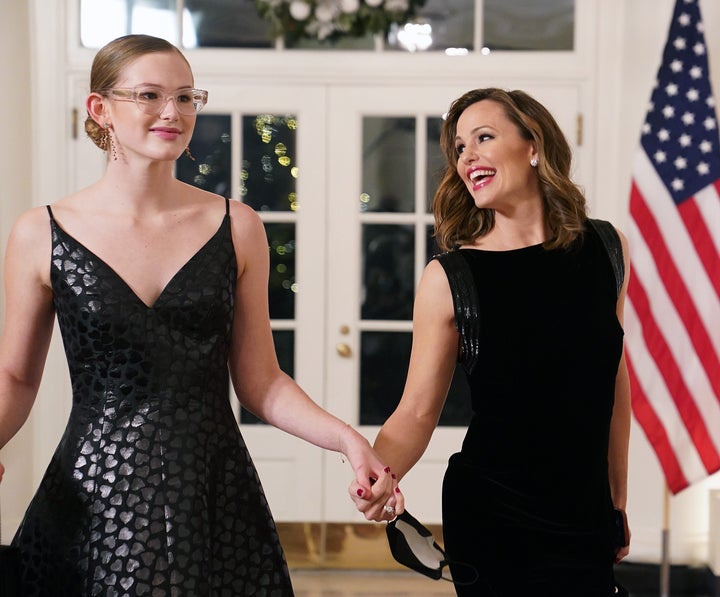 Violet Affleck with Jennifer Garner at White House event