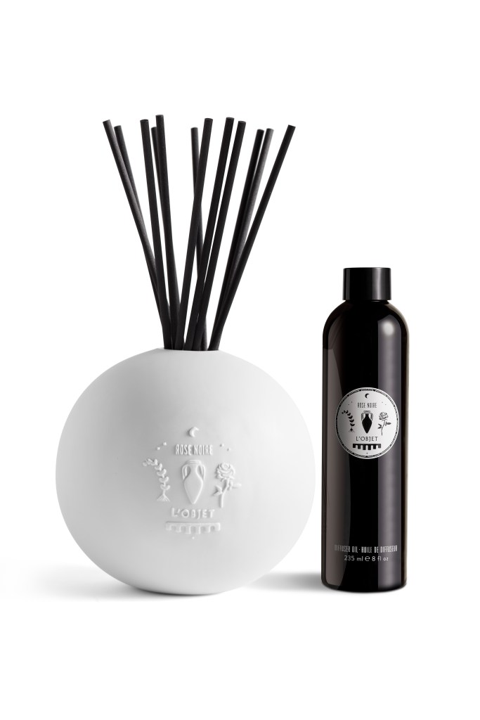 Alexa holiday tea collection close-up