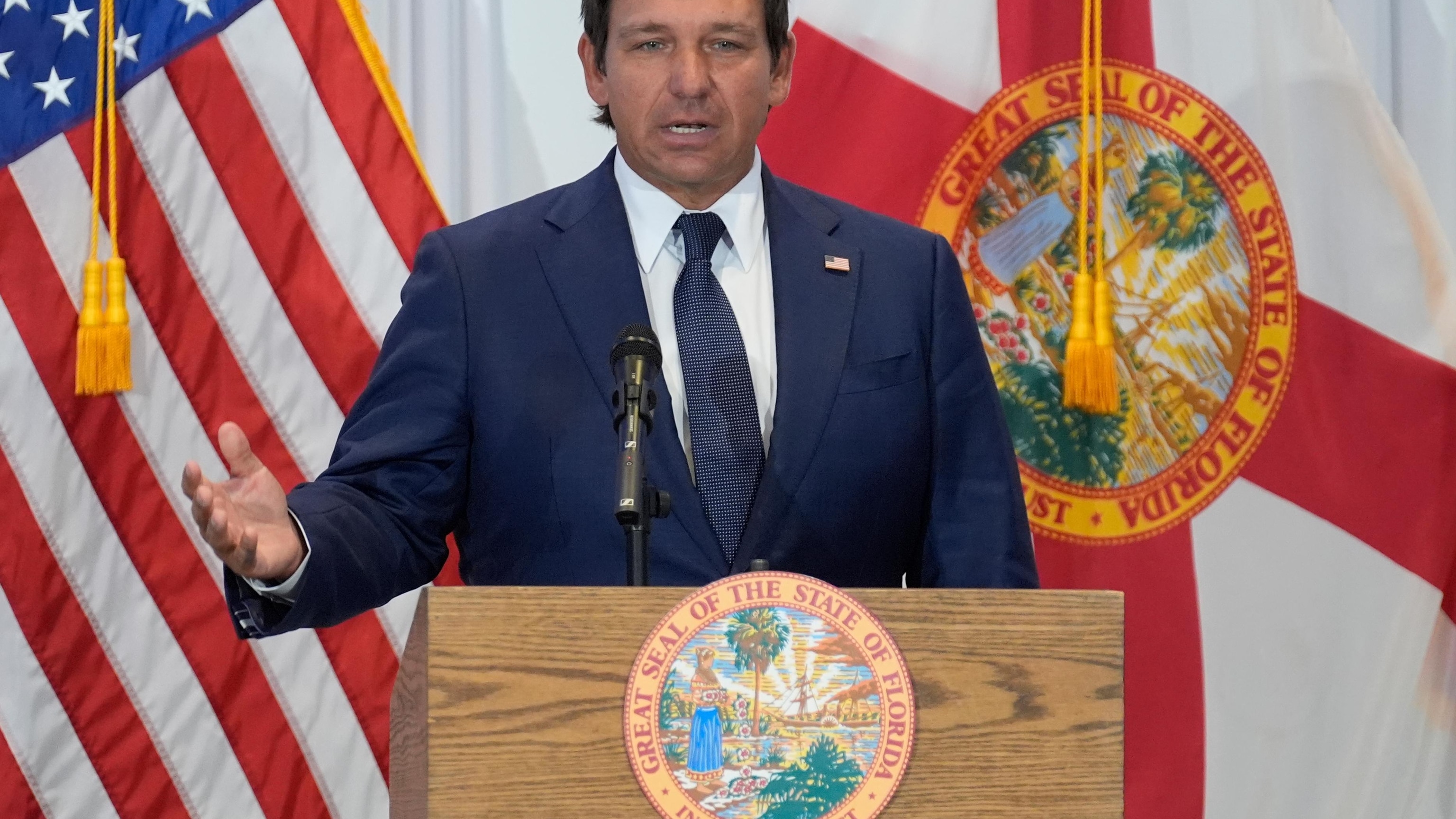 Florida board approves charter school expansion to co-locate within public campuses