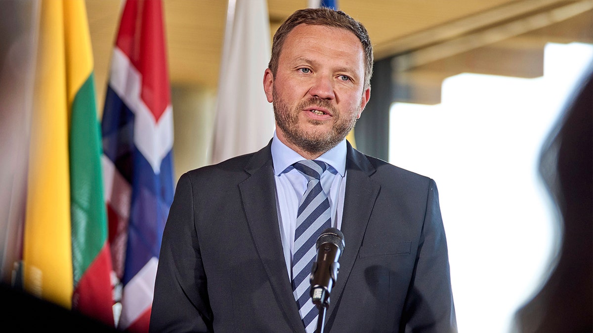 Estonia Foreign Minister