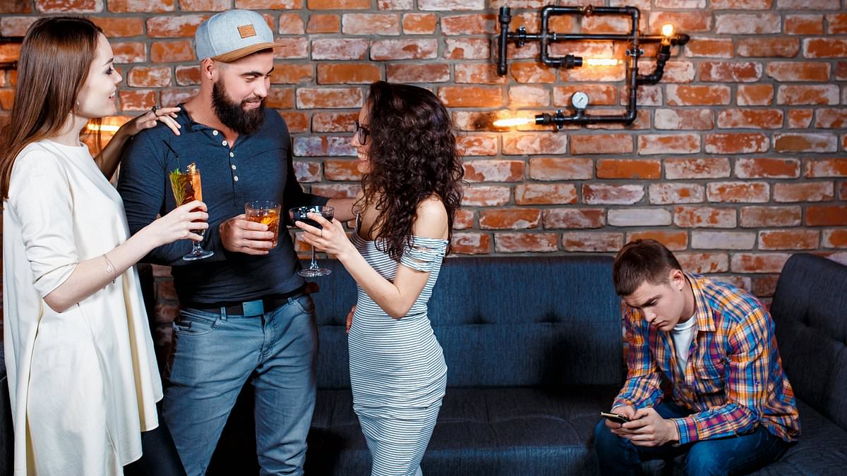 Psychiatrist proposes 'otrovert' as a distinct social personality type