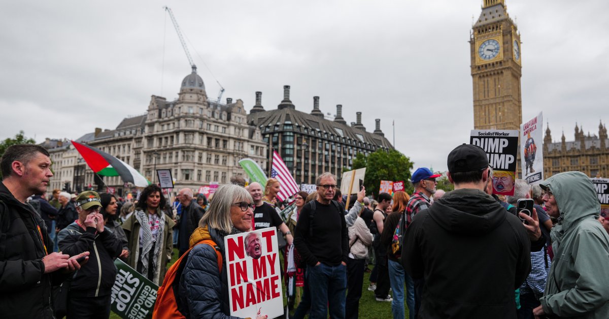‘Go Away’: Major Anti-Trump Demonstration Unfolds in London as Protesters Rally Against President’s U.K. State Visit