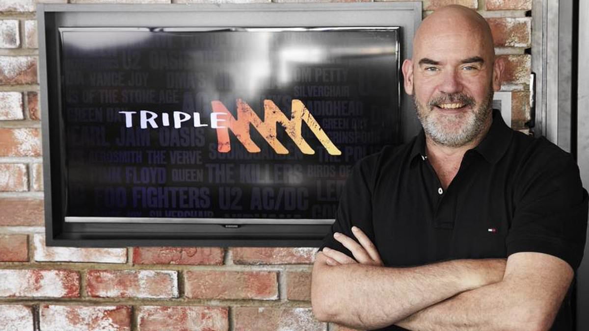 Marty Sheargold returns to stand-up with The Red Card Show tour