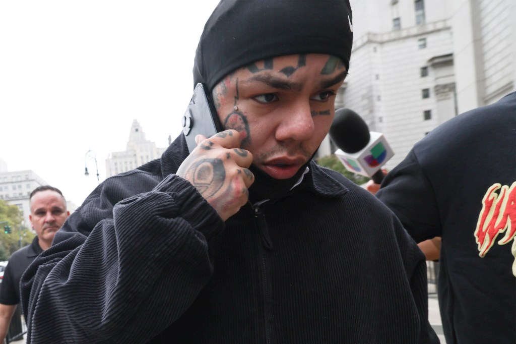 Tekashi 6ix9ine in federal court