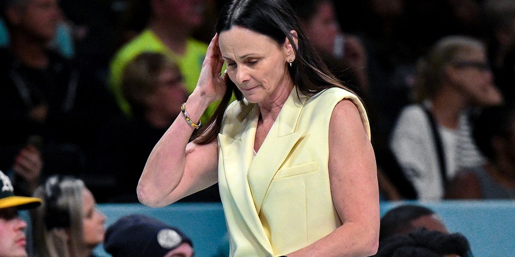 Liberty part ways with coach Sandy Brondello one season after historic WNBA title