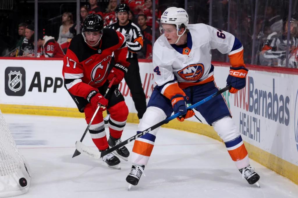 Ritchie pushes Islanders toward tough roster choice in preseason