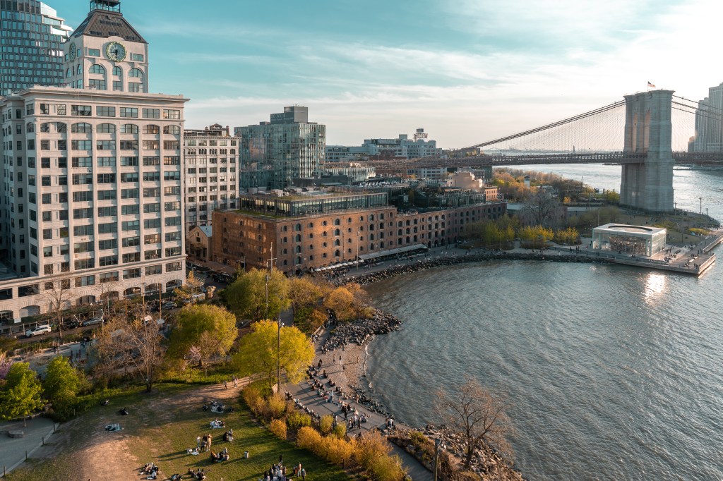 Dumbo Leads NYC Rent Declines as New Developments Reshape Brooklyn Market