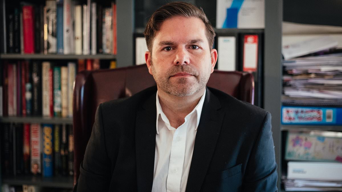 Smart meters: Consumers cannot be forced to accept smart functionality; warranties protected by law