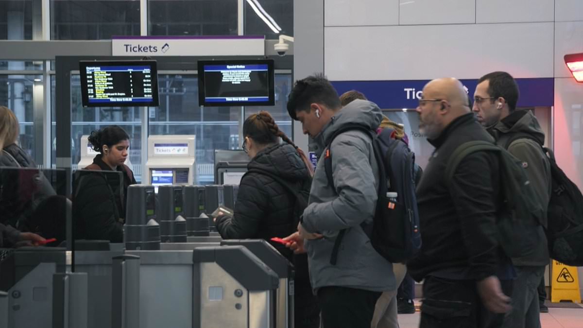 Channel 5 documentary alleges tens of thousands evade TfL fares using contactless card scam