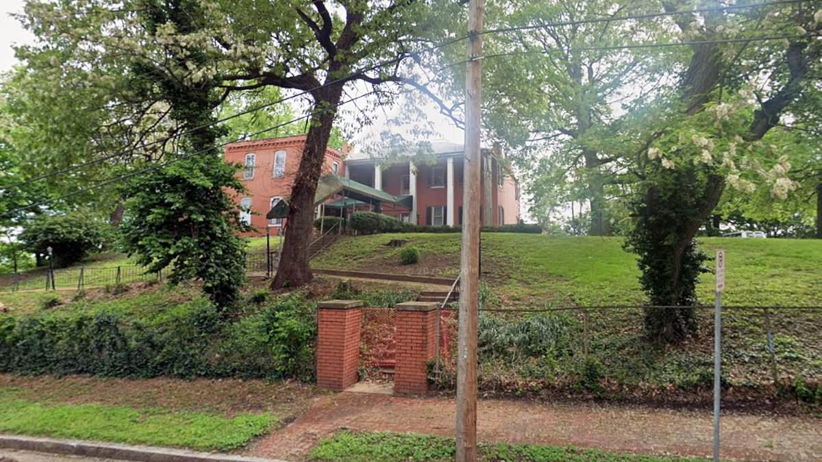 Couple buys 'America's scariest house' in St. Louis, uncovers skeleton as renovations begin
