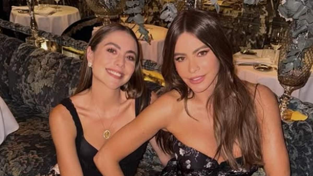 Sofia Vergara dances with lookalike niece Claudia, sparking fan speculation they are twins