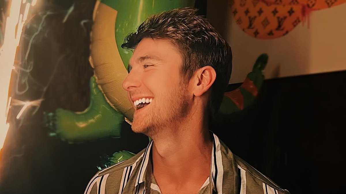 Lawsuit claims Las Vegas restaurant blocked CPR after Hallmark actor Michael Heslin's death