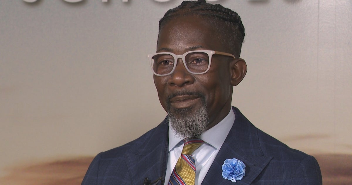 Des Moines schools leader on leave after ICE arrest