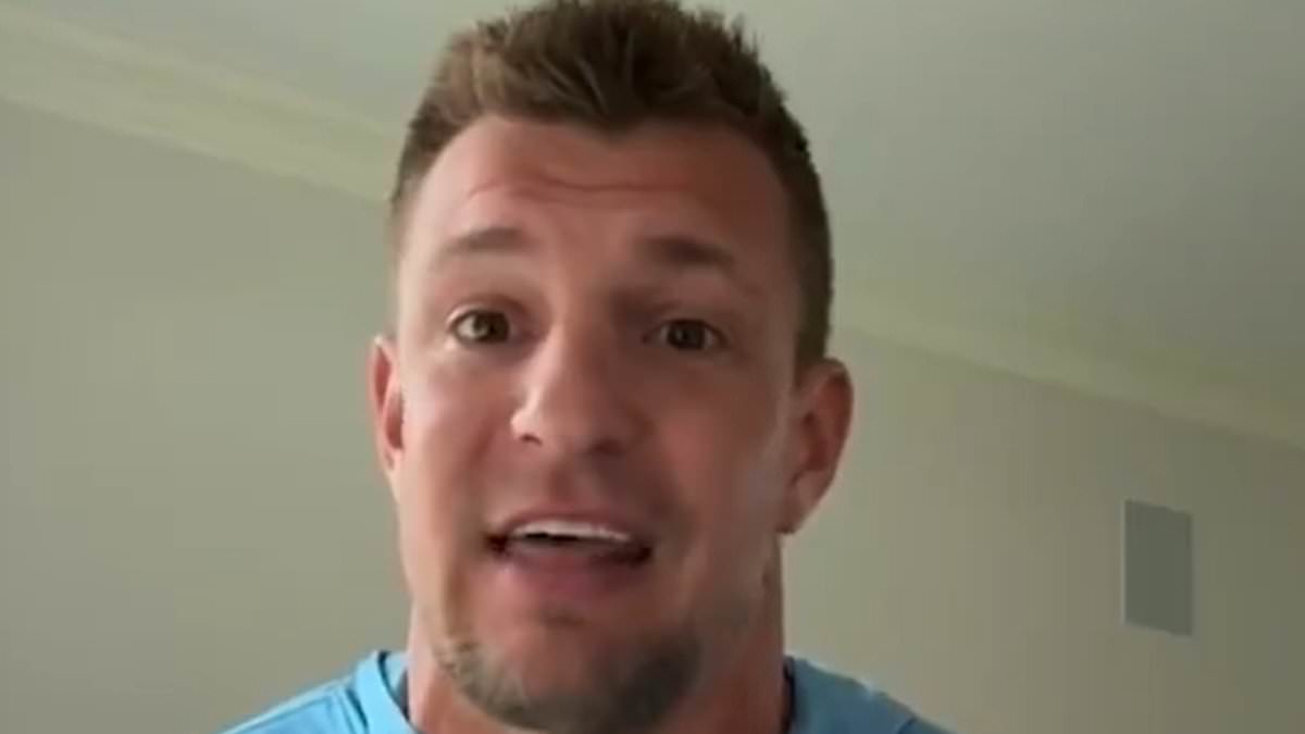 Rob Gronkowski criticizes Chiefs after Week 1 loss, points to locker-room friction and diminished Travis Kelce role