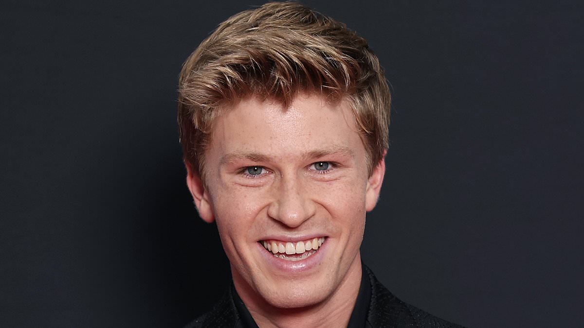 Robert Irwin says he’s still single as DWTS romance hunt continues