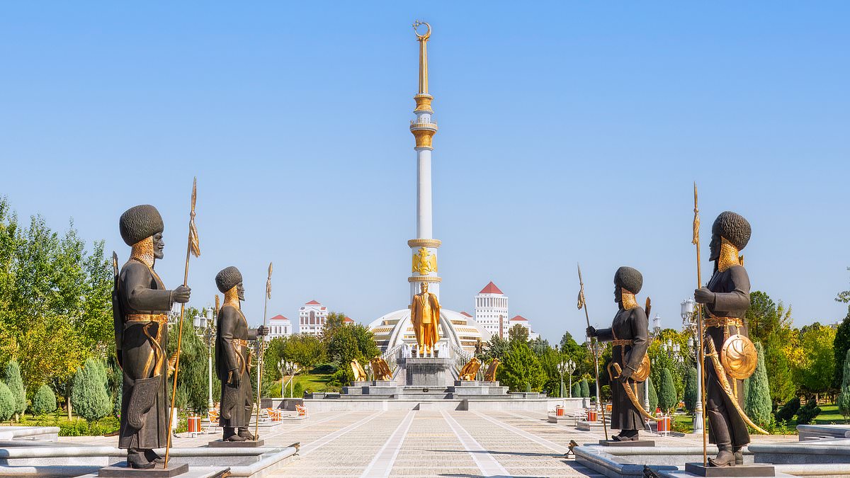 Turkmenistan Tightens Travel Rules as Ashgabat Enforces Curfew, Car-Color Ban