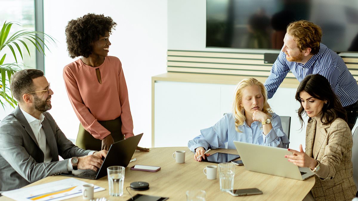 Small monthly pension top-up could add £52,000, Standard Life finds