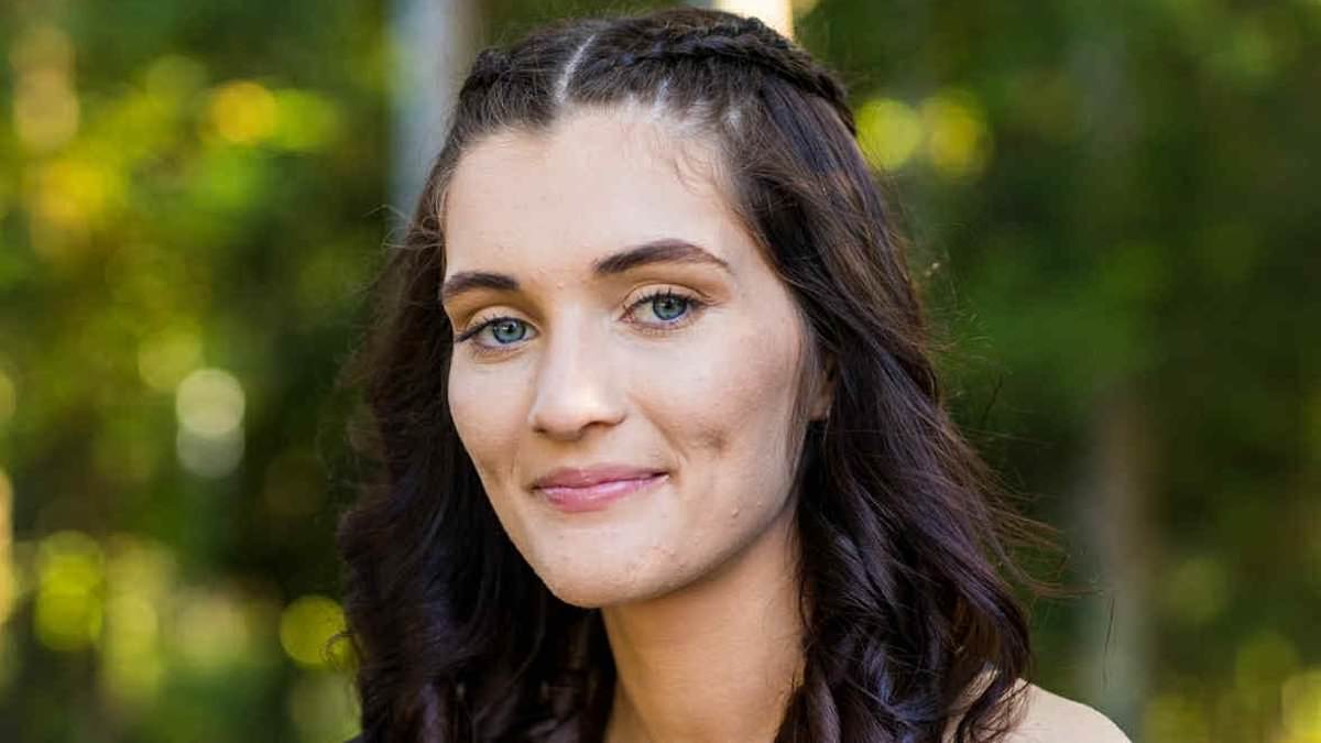 Australian teenager critically injured in Mackay car crash airlifted to Brisbane