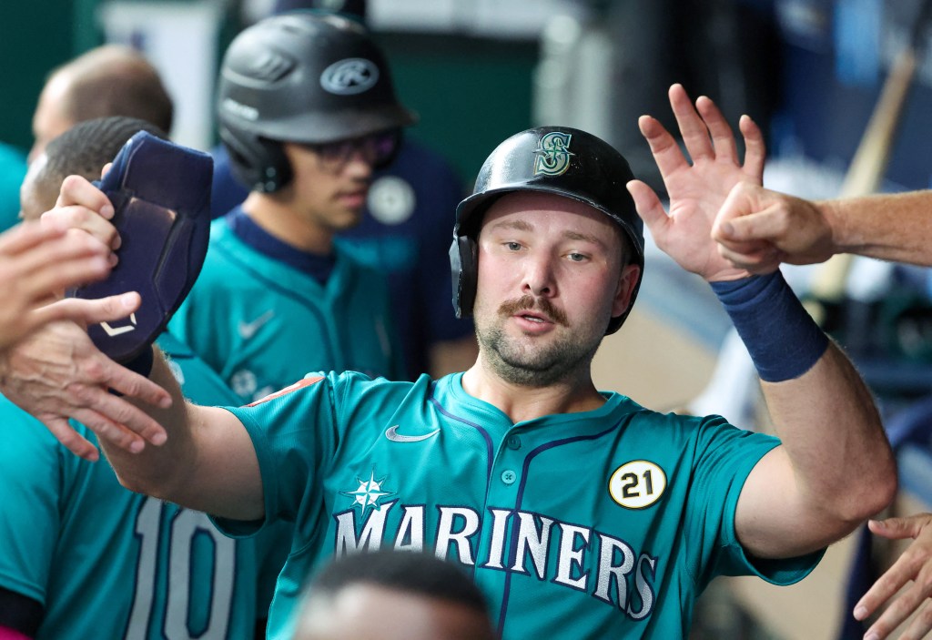 Cal Raleigh breaks Mickey Mantle's single-season switch-hitter homer record as Mariners rout Royals 12-5