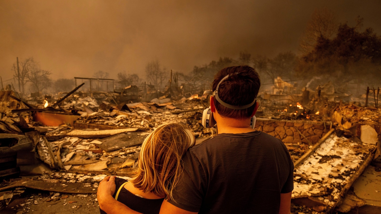 LA County wildfire response slowed by resource gaps, outdated alert system, review finds