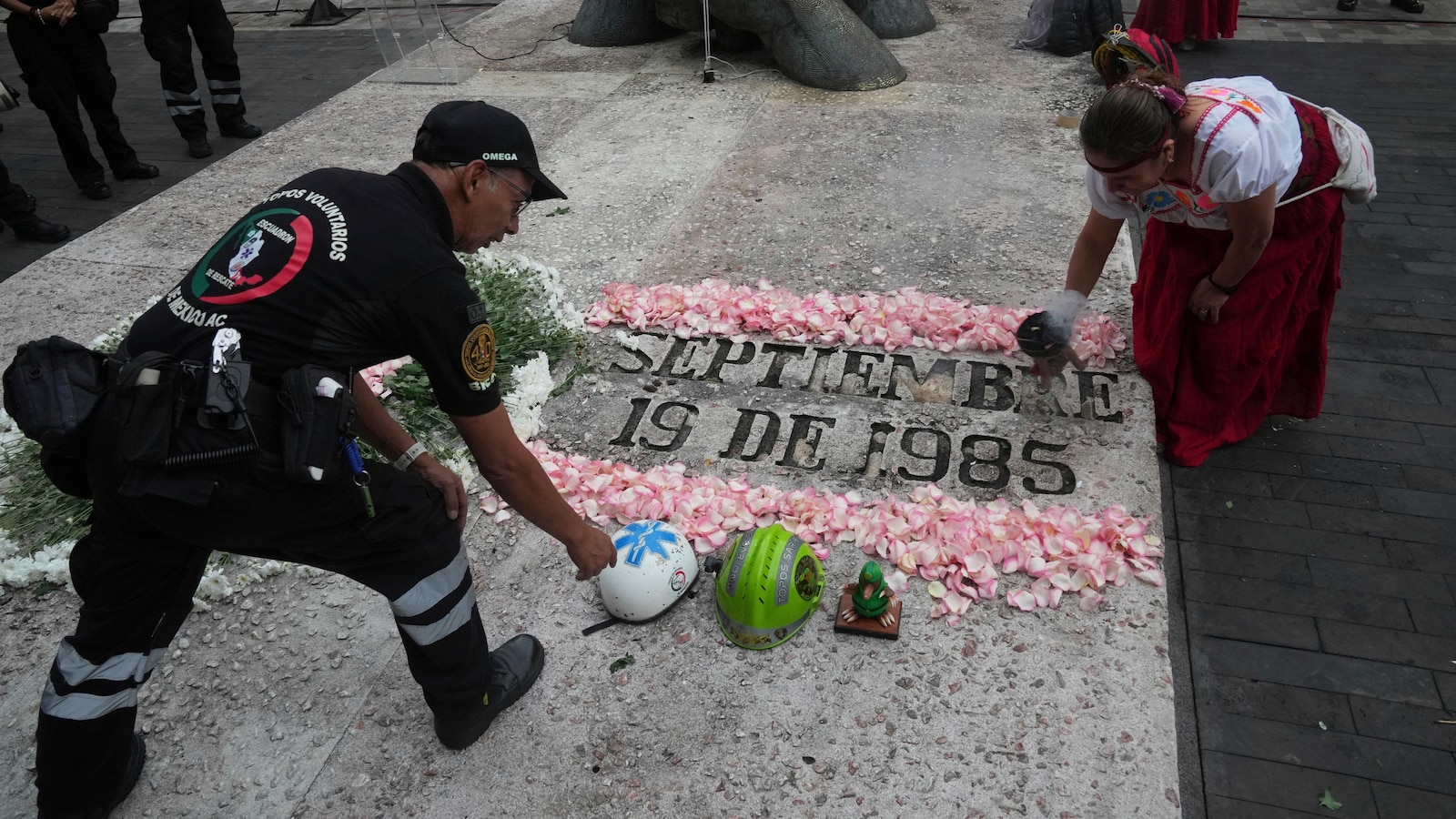 Mexico City remembers 1985 earthquake that changed everything