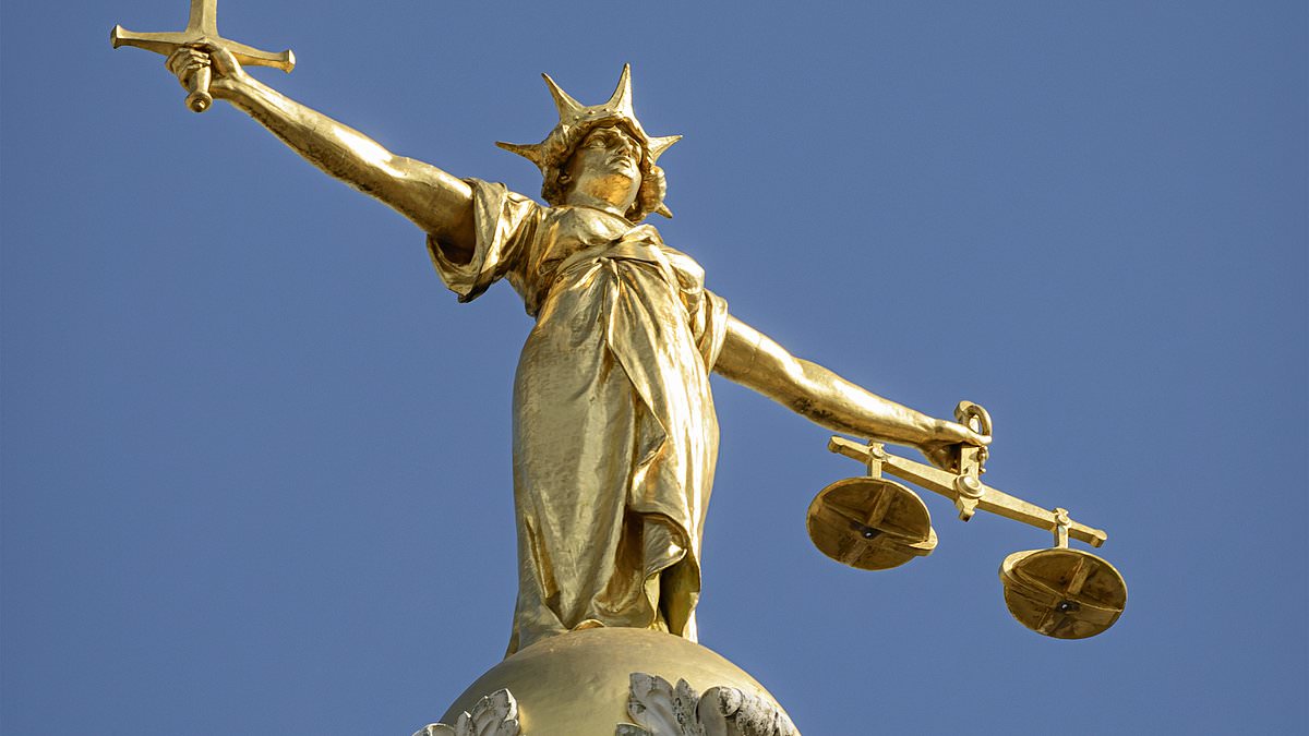 UK court backlog hits record 417,759 as Labour faces reform push