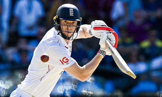 Lyon leads Australia toward Ashes win as England enter final day under pressure at Adelaide