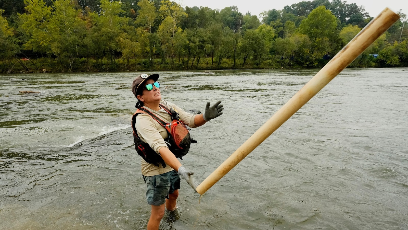 In North Carolina rivers, cleanup after Helene tests ecology and recovery