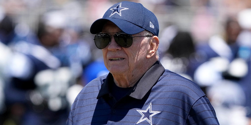 Eagles clinch NFC East; Cowboys' 30-year Super Bowl drought persists