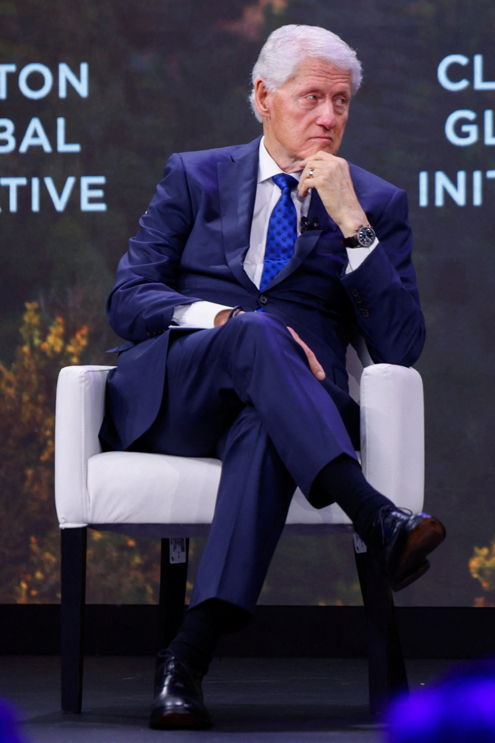 Dolly Fox corroborates Bill Clinton tale in Charlie Sheen's memoir