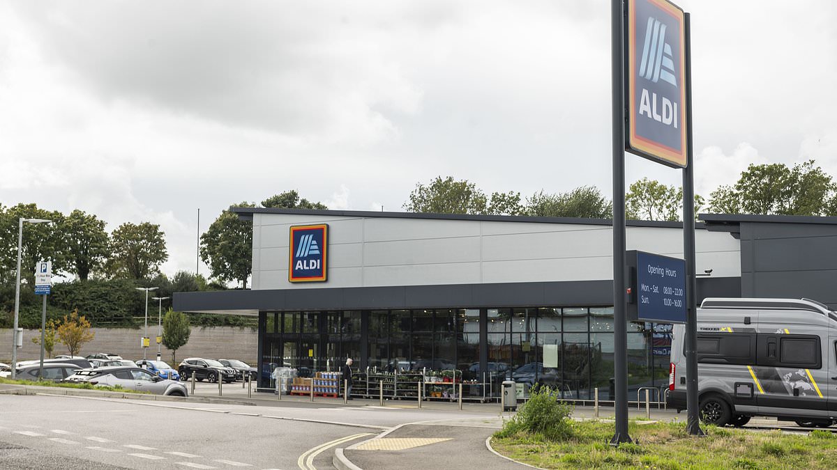 Independent traders warn fifth supermarket in one square mile will squeeze Weymouth high street