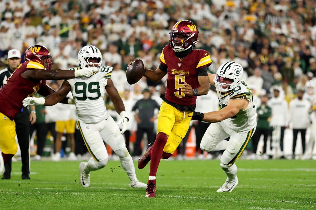 Jayden Daniels diagnosed with knee sprain; Week 3 status for Commanders in doubt