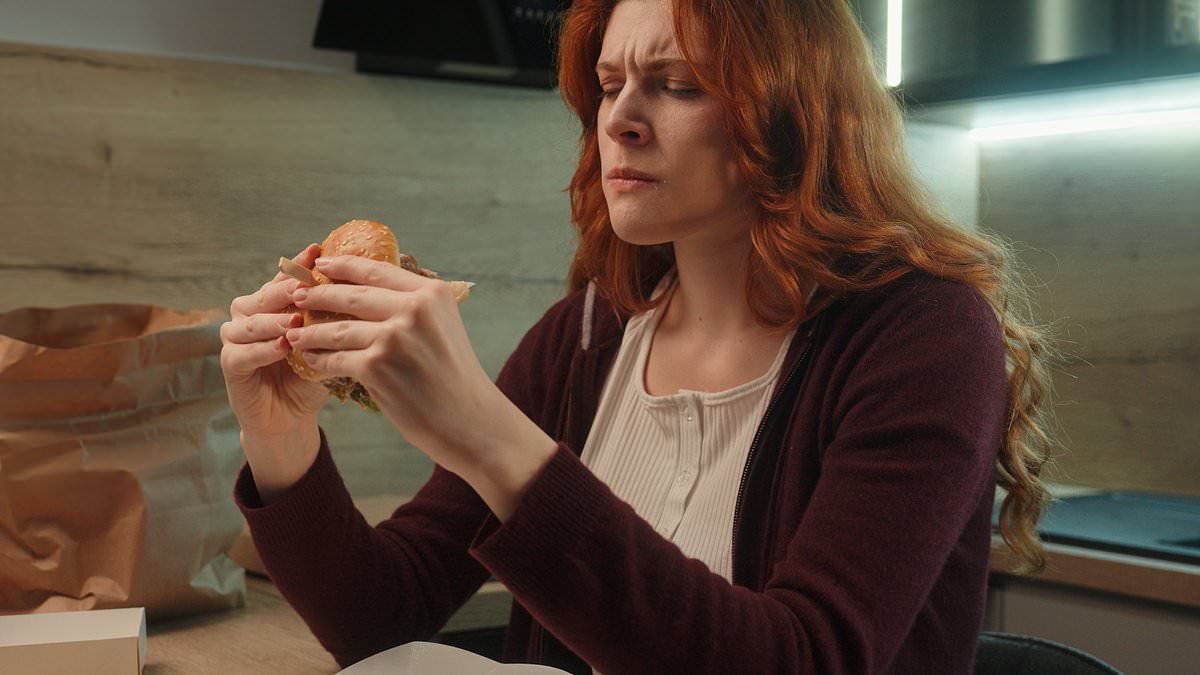 McDonald's Filet‑O‑Fish photo on Reddit prompts debate over possible parasite