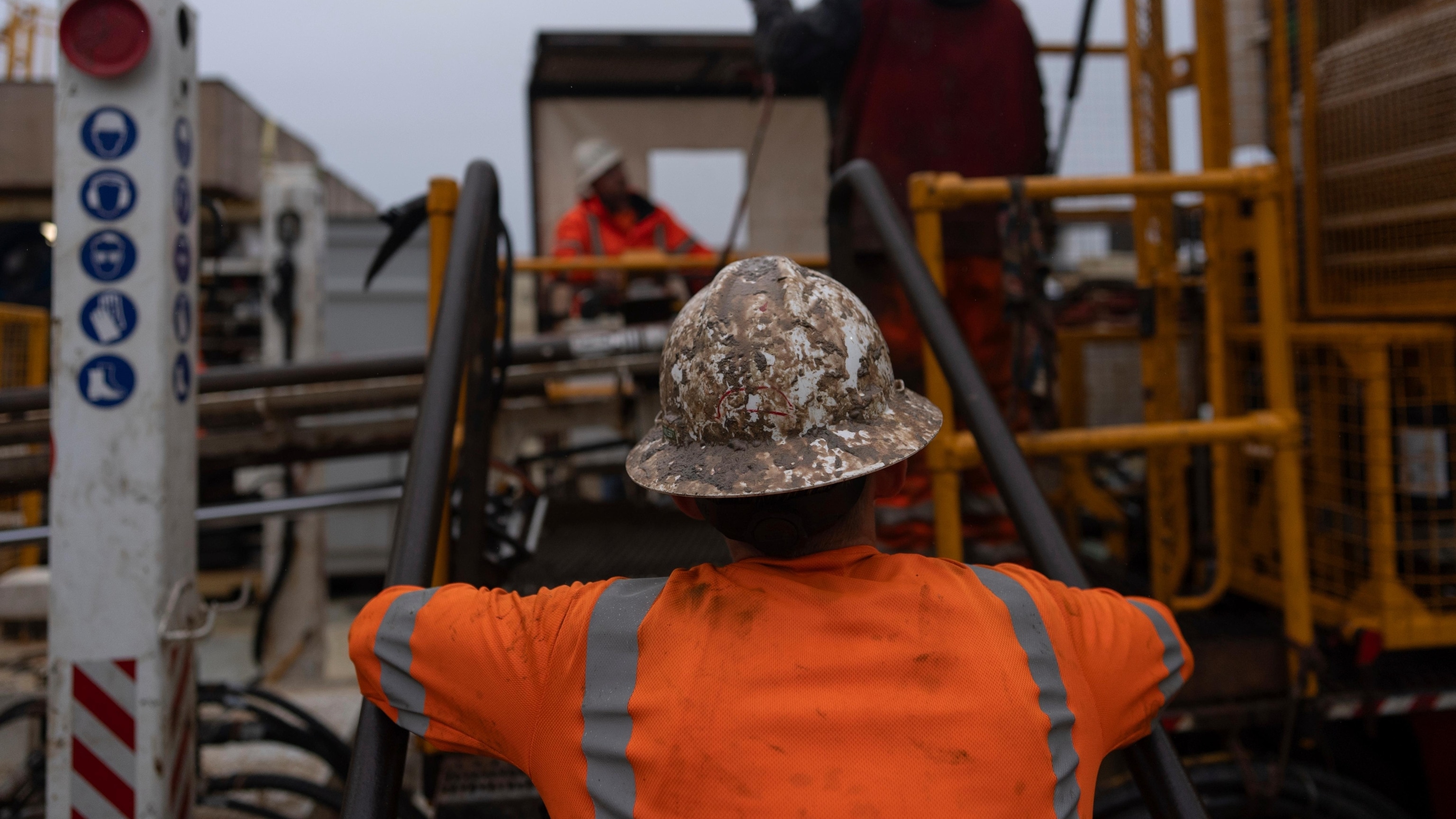 Scientists Drill and Sample Massive 'Secret' Freshwater Aquifer Beneath Cape Cod Seafloor