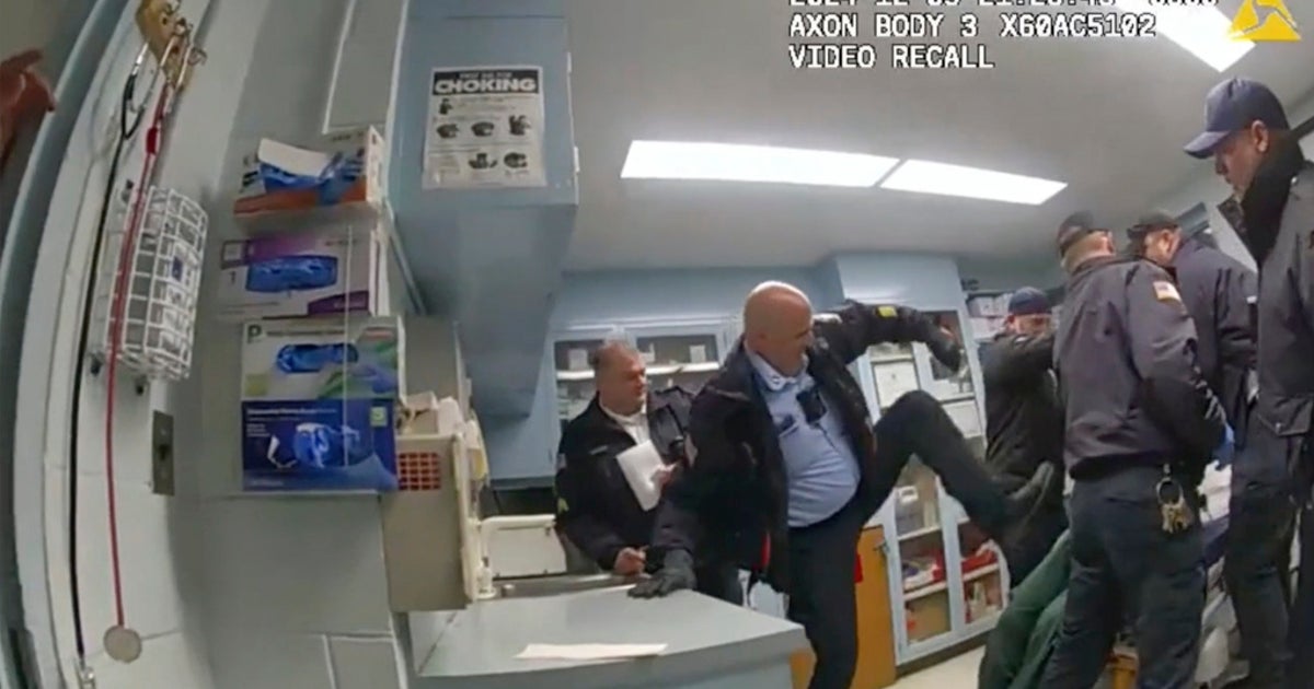 Robert Brooks body camera image