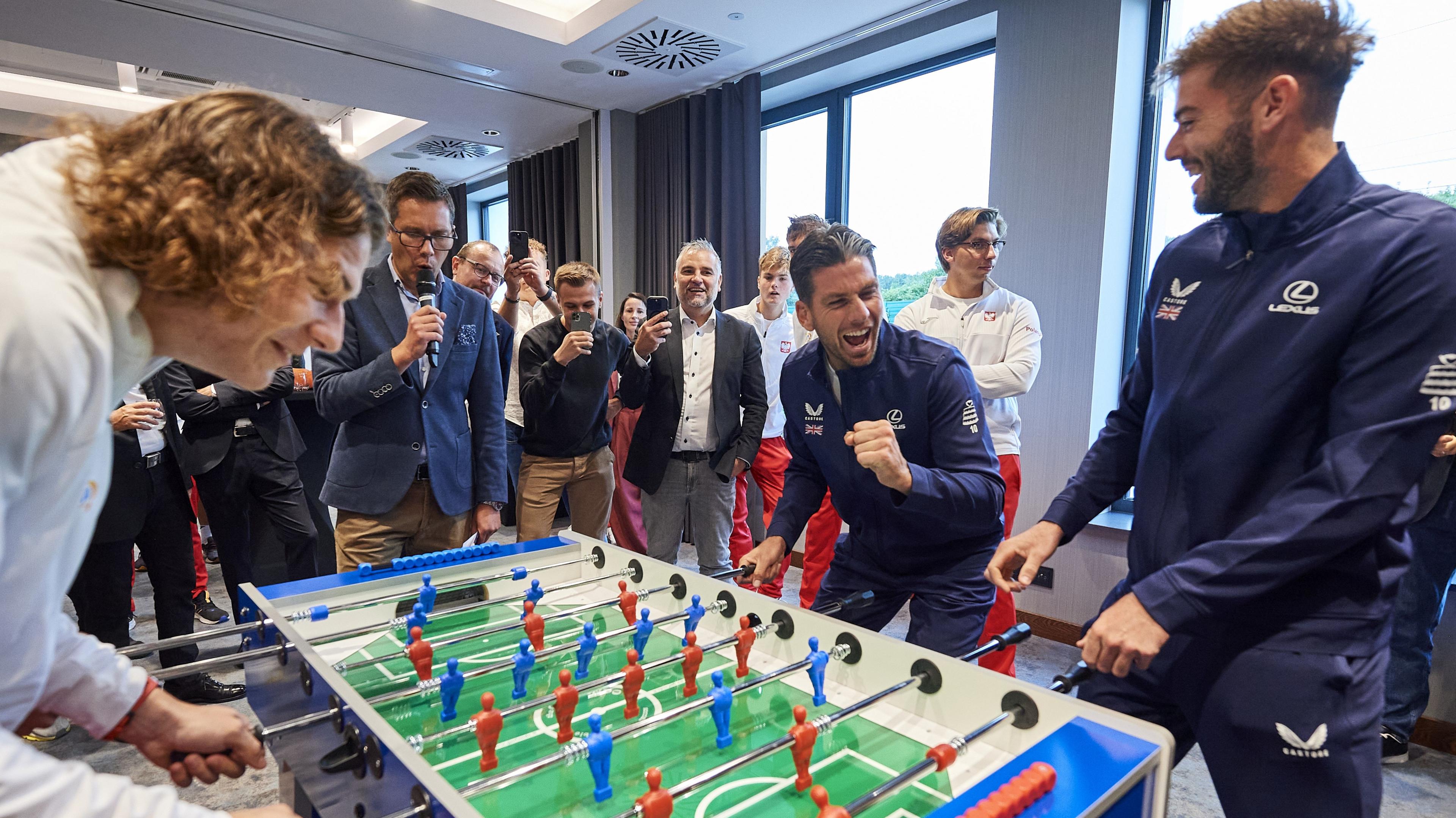 Great Britain aim to avoid FA Cup-style upset as Davis Cup tie with Poland begins in Gdynia