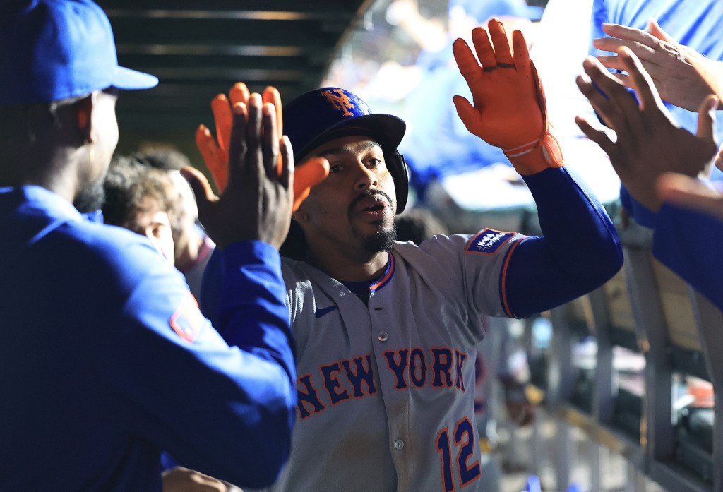 Francisco Lindor celebrates