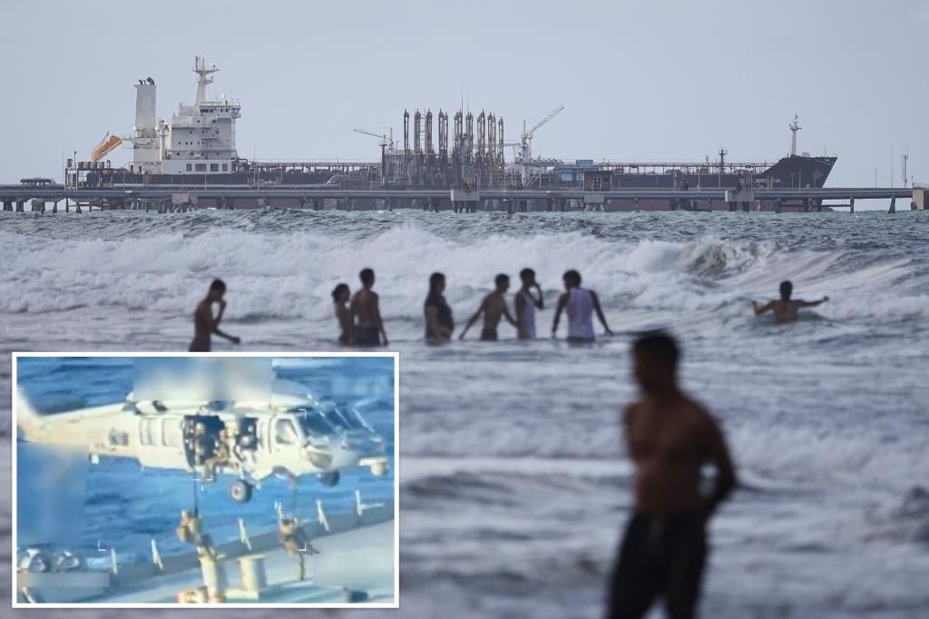 US Seizes Second Vessel Off Venezuelan Coast as Blockade Expands