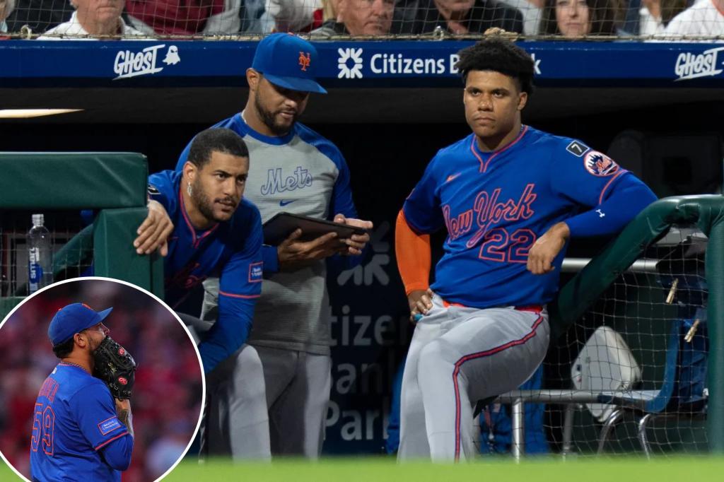 Mets’ late-season slide puts playoff hopes in jeopardy