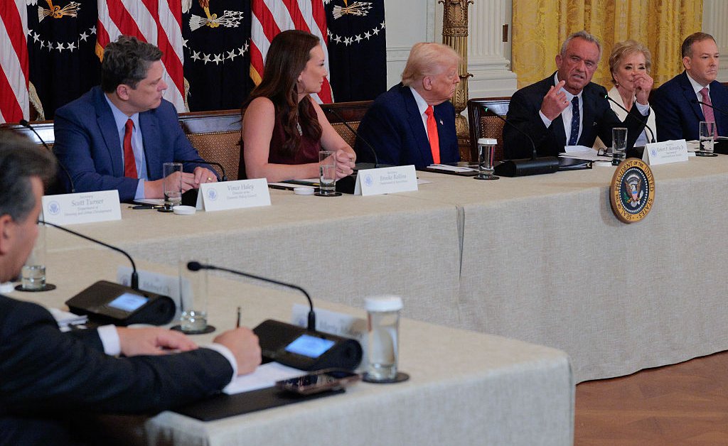 Experts Say New MAHA Strategy Lacks Teeth; Ultra‑Processed Foods and Pesticides Downplayed