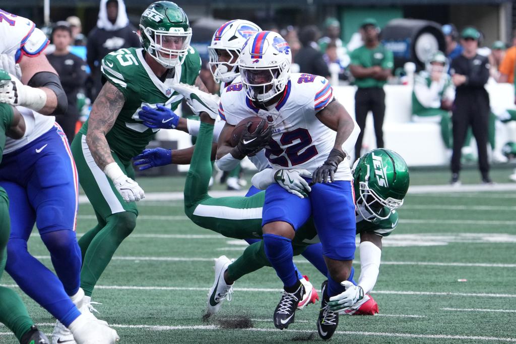 Bills-Dolphins Thursday Night: Ray Davis could see bigger workload as Cook rests