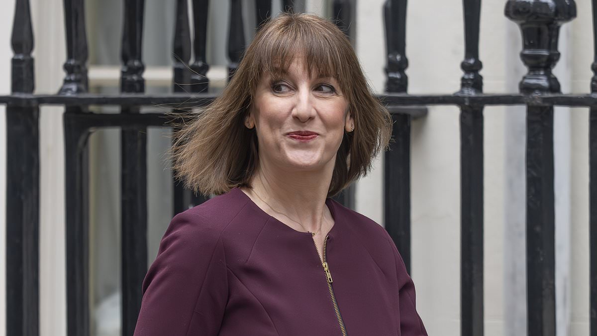 UK Budget pressure grows as tax proposals loom and OECD flags inflation risk